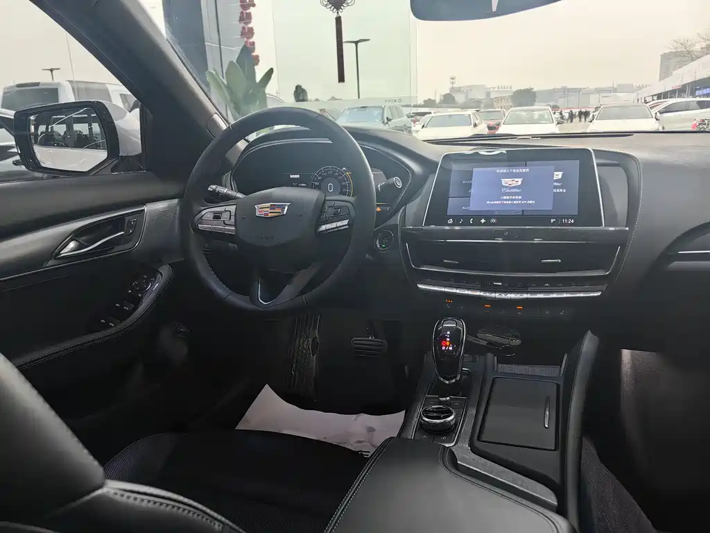 Cadillac Cadillac CT5 2023 28T Luxury (Standard) 2024 - thumbnail 20