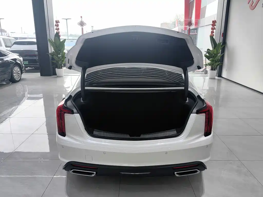 Cadillac Cadillac CT5 2023 28T Luxury (Standard) 2024 - thumbnail 26