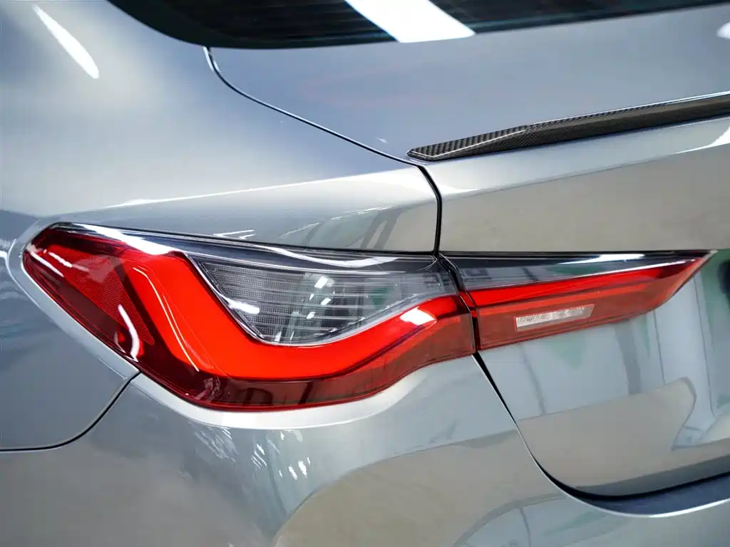 BMW BMW M4 2022 M4 Coupe M xDrive M 50th Anniversary Limited Edition 2023 - thumbnail 3