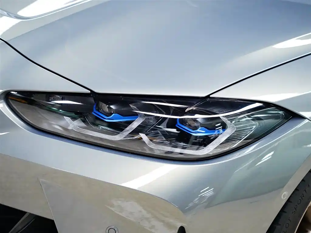 BMW BMW M4 2022 M4 Coupe M xDrive M 50th Anniversary Limited Edition 2023 - thumbnail 16