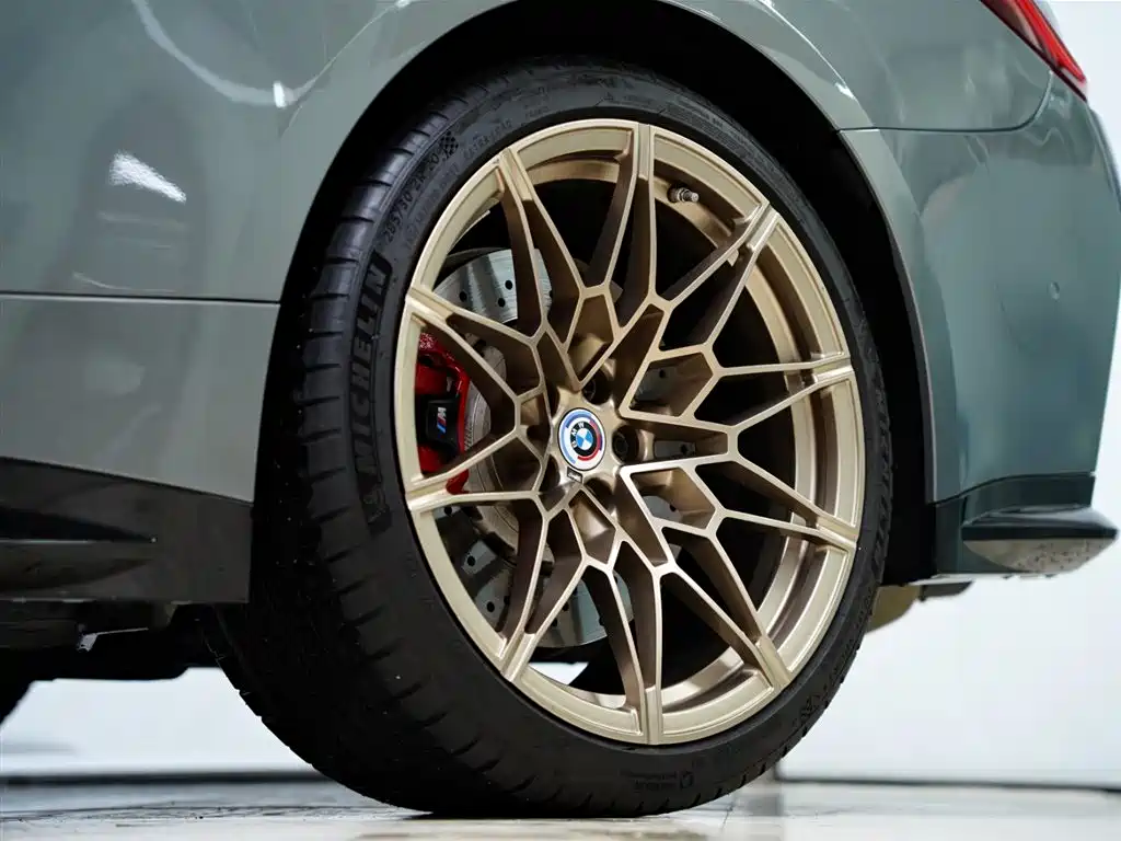 BMW BMW M4 2022 M4 Coupe M xDrive M 50th Anniversary Limited Edition 2023 - thumbnail 22