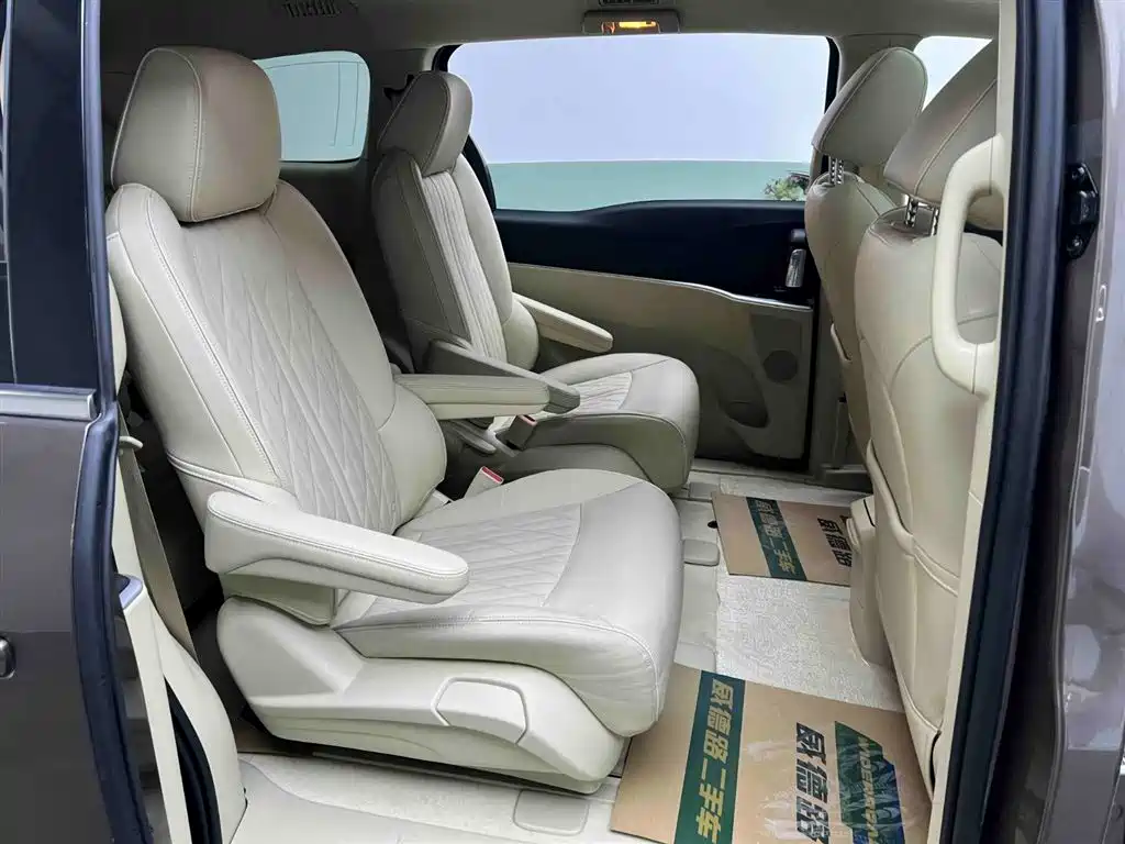 Buick Buick GL8 2023 Land Business Class Luxury Edition 2025 - thumbnail 13