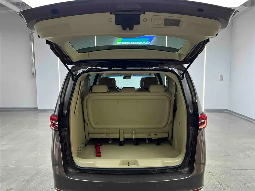 Buick Buick GL8 2023 Land Business Class Luxury Edition 2025 - thumbnail 23