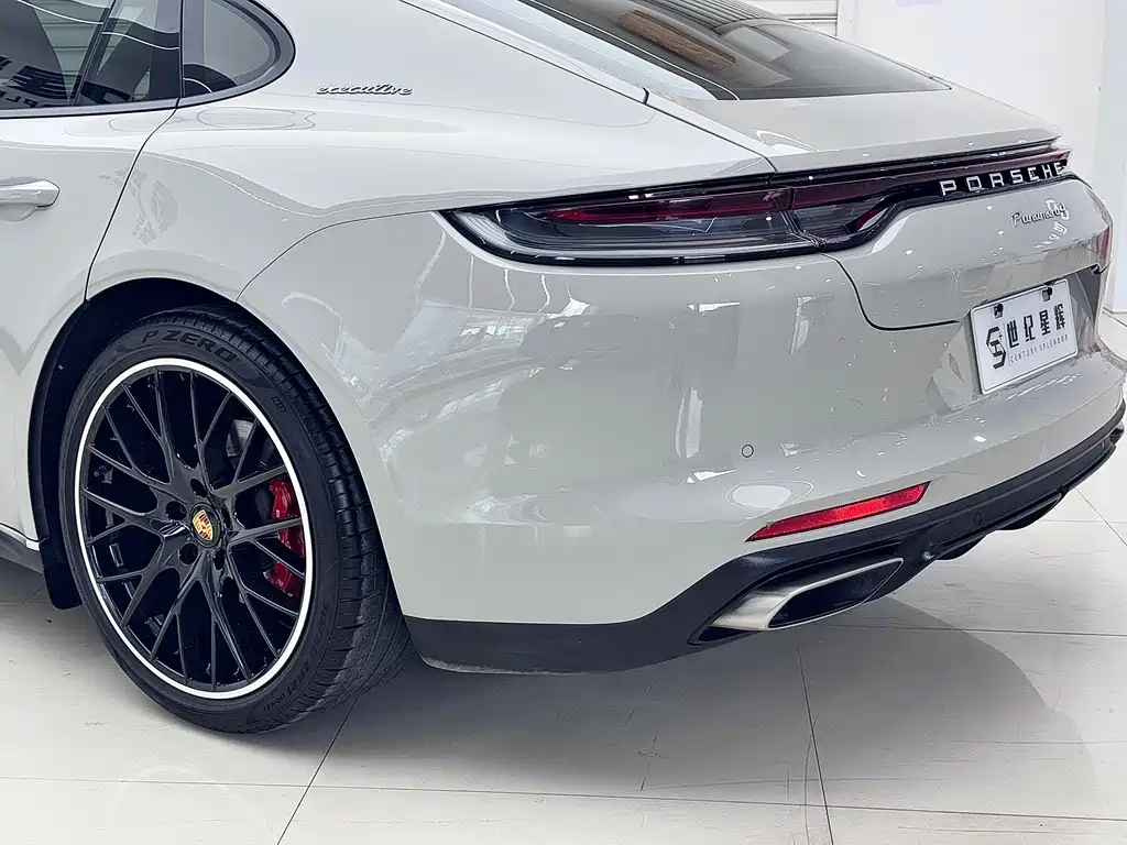 Porsche Porsche Panamera 2023 Panamera 4 Executive Long Wheelbase 2.9T 2023 - thumbnail 7