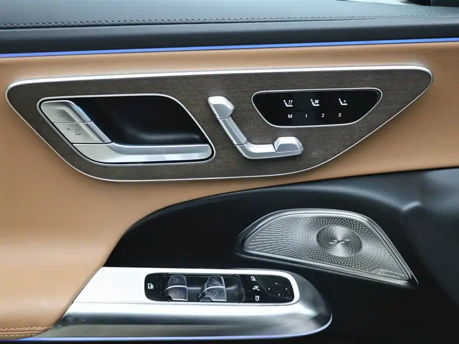 Mercedes-Benz Mercedes-Benz E-Class 2026 E 300 L Luxury Edition 2026 - thumbnail 11