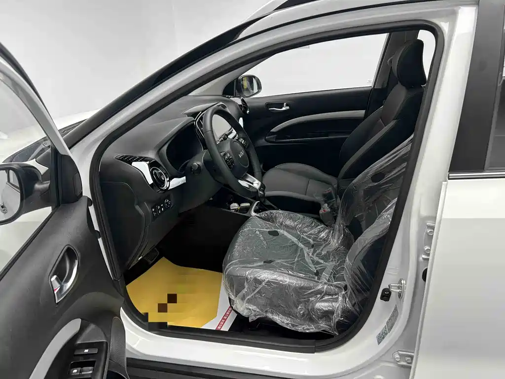 Kia Kia Rio 2021 1.4L CVT with Sunroof 2025 - thumbnail 5