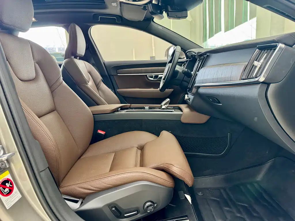 Volvo Volvo S90 2021 B5 Intelligent Luxury Edition 2020 - thumbnail 9