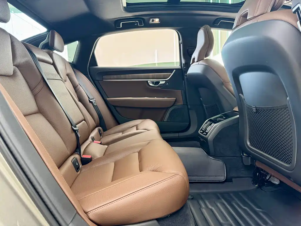 Volvo Volvo S90 2021 B5 Intelligent Luxury Edition 2020 - thumbnail 10