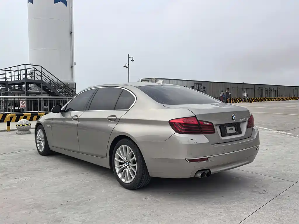 BMW BMW 5 Series 2014 525Li Luxury Design Package 2015 - thumbnail 5