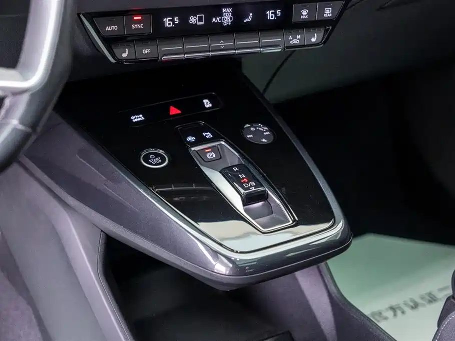 Audi Audi Q4 e-tron 2024 40 e-tron Vision Edition 2024 - thumbnail 12