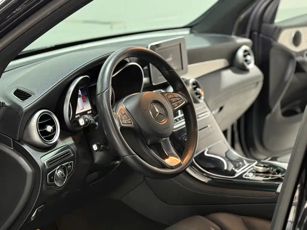 Mercedes-Benz Mercedes-Benz GLC 2019 GLC 200 L 4MATIC 2019 - thumbnail 10