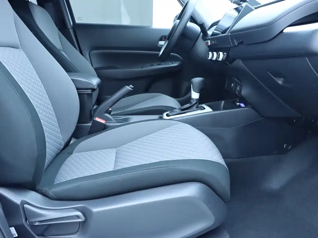 Honda Honda Fit 2022 1.5L CVT Infinite MUGEN Edition 2023 - thumbnail 8