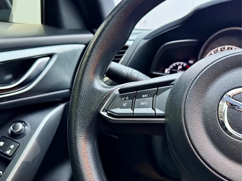 Mazda Mazda CX-4 2018 2.0L Automatic 2WD Skyactiv-Vehicle Dynamic Version China V 2018 - thumbnail 4