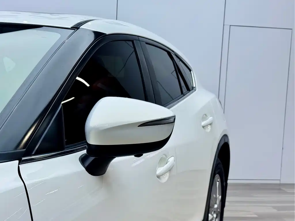 Mazda Mazda CX-4 2018 2.0L Automatic 2WD Skyactiv-Vehicle Dynamic Version China V 2018 - thumbnail 9