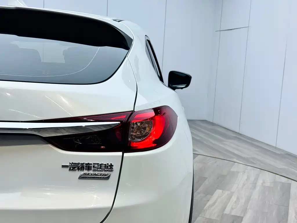 Mazda Mazda CX-4 2018 2.0L Automatic 2WD Skyactiv-Vehicle Dynamic Version China V 2018 - thumbnail 11