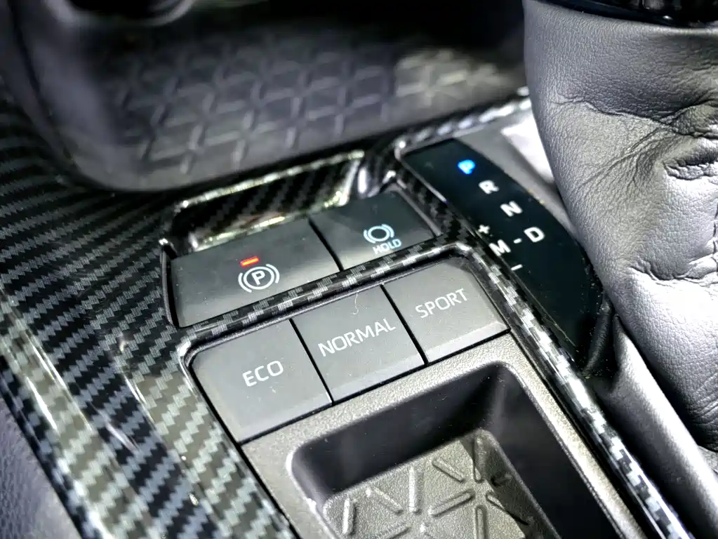 Toyota Venza 2022 2.0L CVT AWD Luxury Edition 2022 - thumbnail 17