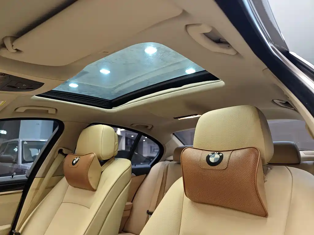 BMW BMW 5 Series Import 2013 535i M Sport Package 2013 - thumbnail 14