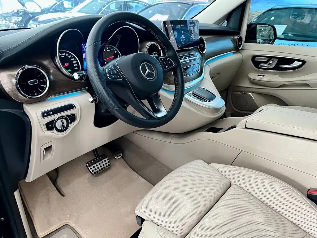 Mercedes-Benz Mercedes-Benz V-Class 2022 V 260 L Long Wheelbase Luxury Edition 2023 - thumbnail 7