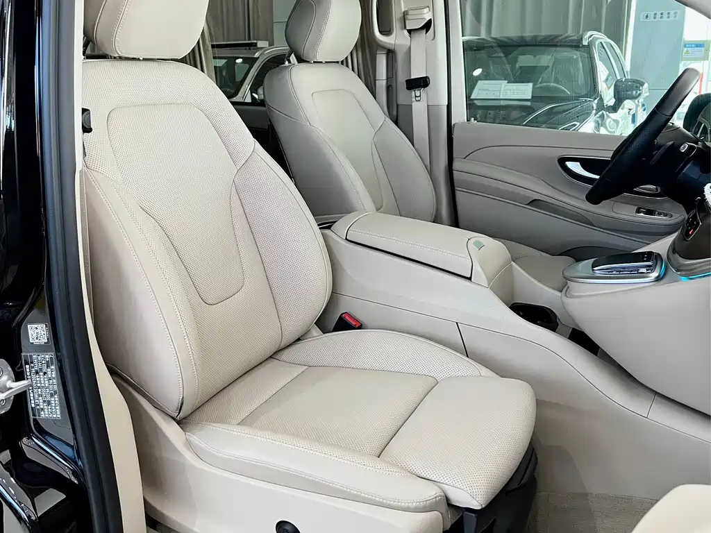 Mercedes-Benz Mercedes-Benz V-Class 2022 V 260 L Long Wheelbase Luxury Edition 2023 - thumbnail 8