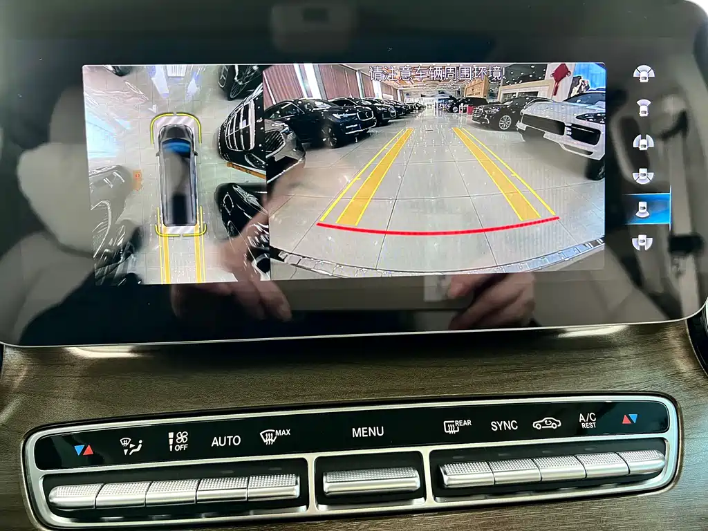 Mercedes-Benz Mercedes-Benz V-Class 2022 V 260 L Long Wheelbase Luxury Edition 2023 - thumbnail 14