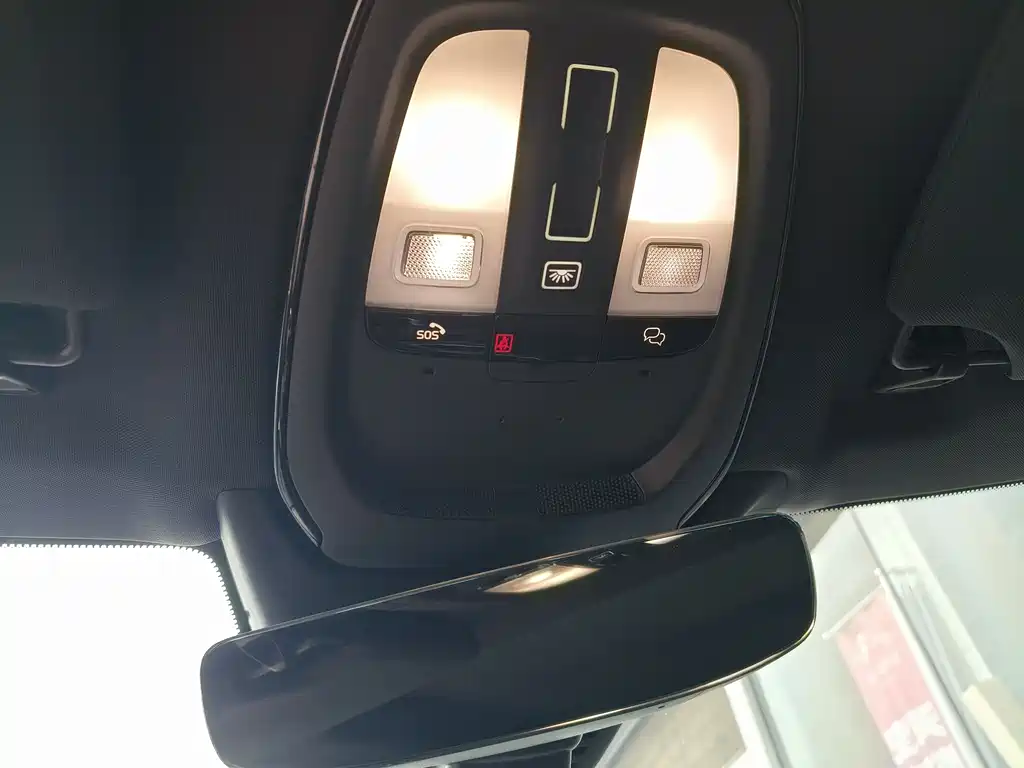 Volvo Volvo XC90 2024 B6 Momentum Luxury 7-seater 2024 - thumbnail 14