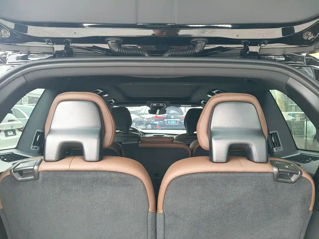 Volvo Volvo XC90 2024 B6 Momentum Luxury 7-seater 2024 - thumbnail 24