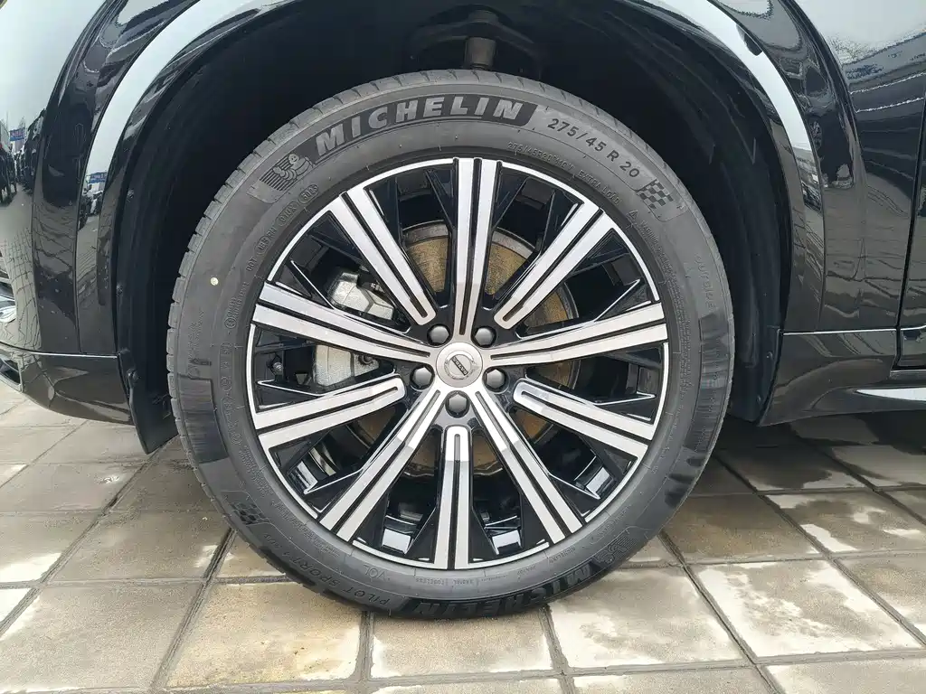 Volvo Volvo XC90 2024 B6 Momentum Luxury 7-seater 2024 - thumbnail 29
