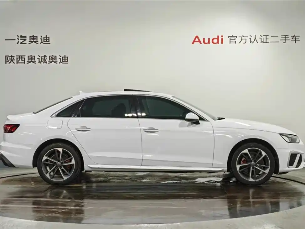 Audi Audi A4L 2022 40 TFSI Fashion Dynamic Edition 2022 - thumbnail 3