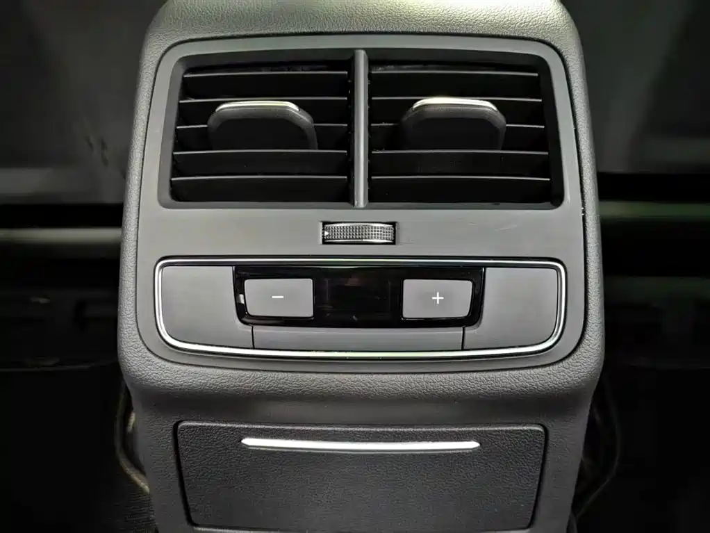 Audi Audi A4L 2022 40 TFSI Fashion Dynamic Edition 2022 - thumbnail 12