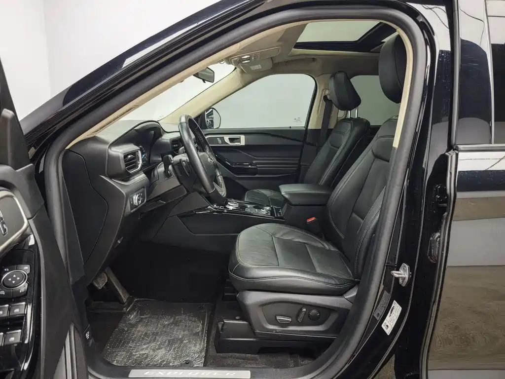 Ford Ford Explorer 2022 EcoBoost 285 AWD 30th Anniversary Edition 7-seater 2022 - thumbnail 7