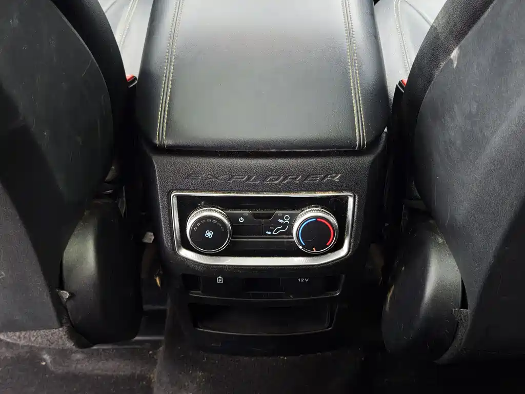 Ford Ford Explorer 2022 EcoBoost 285 AWD 30th Anniversary Edition 7-seater 2022 - thumbnail 15
