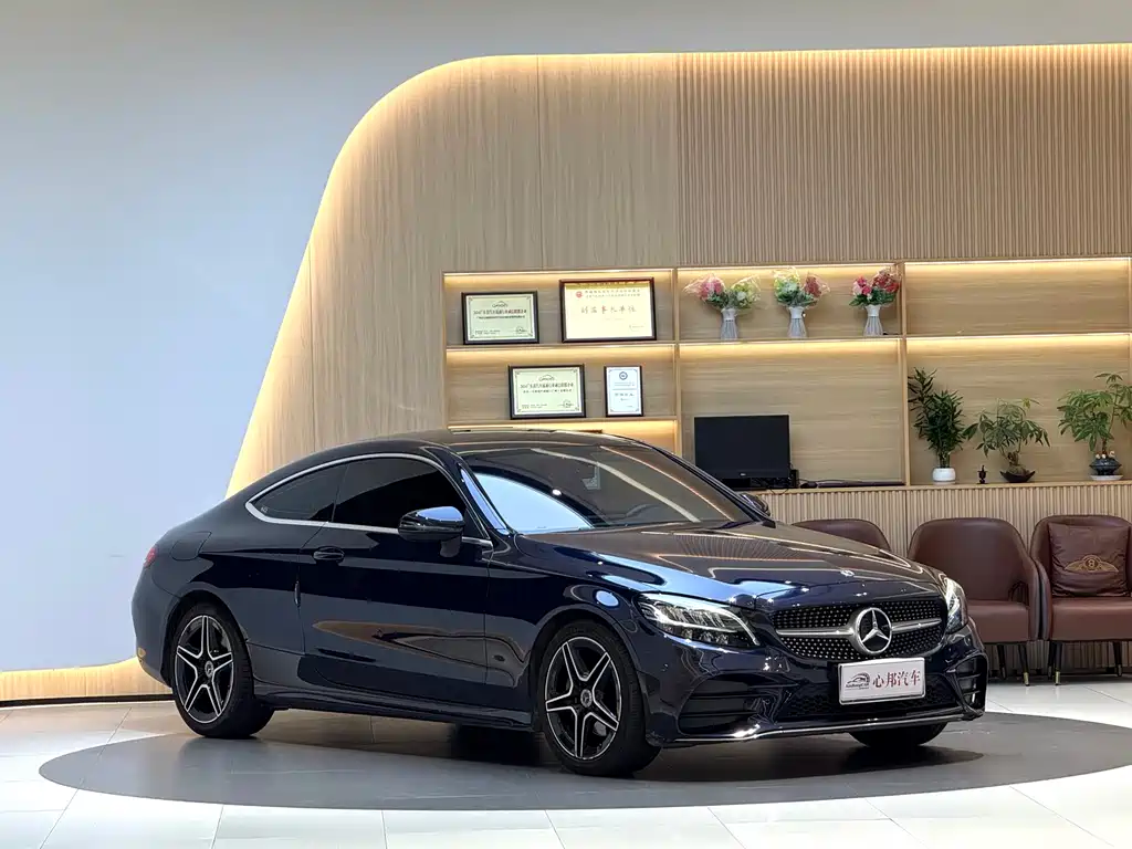 Mercedes-Benz Mercedes-Benz C-Class Coupe 2020 C 260 2020 - thumbnail 3