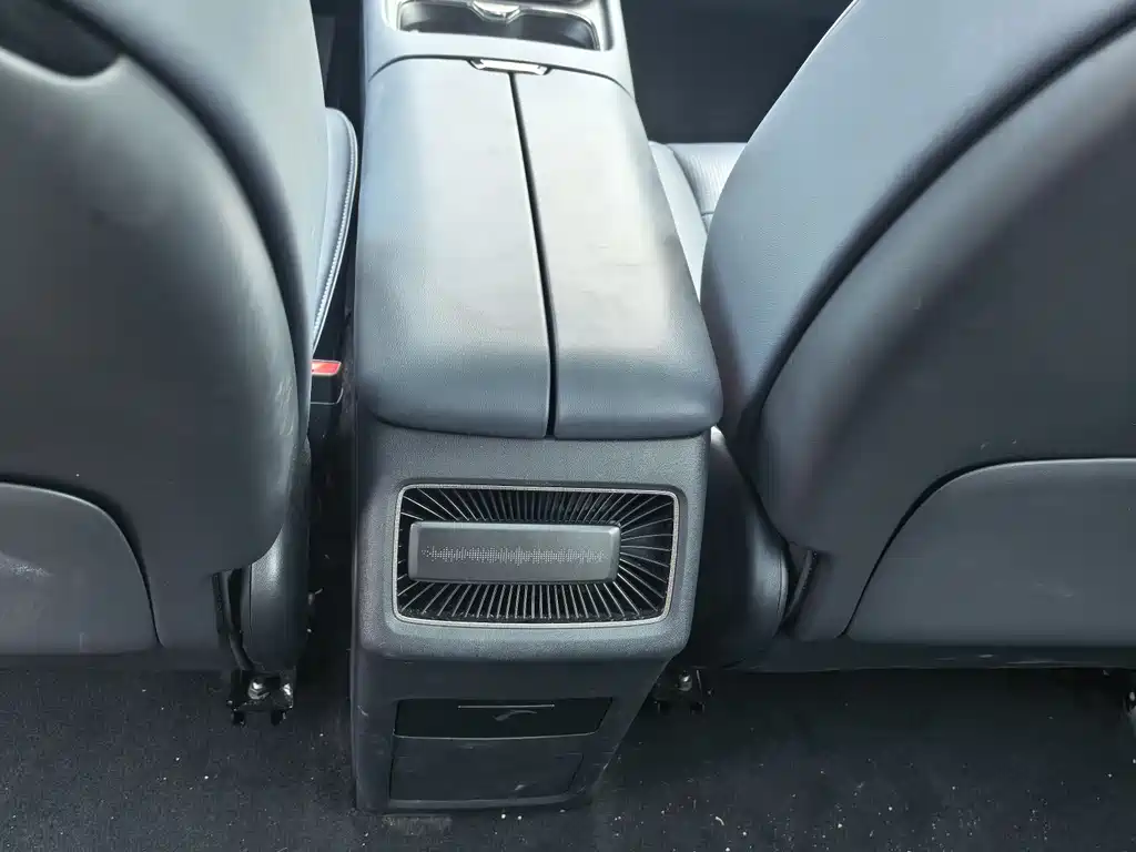 Lantu Auto Lantu Zhiyin 2024 Long Range Intelligent Enjoyment Edition 2025 - thumbnail 11