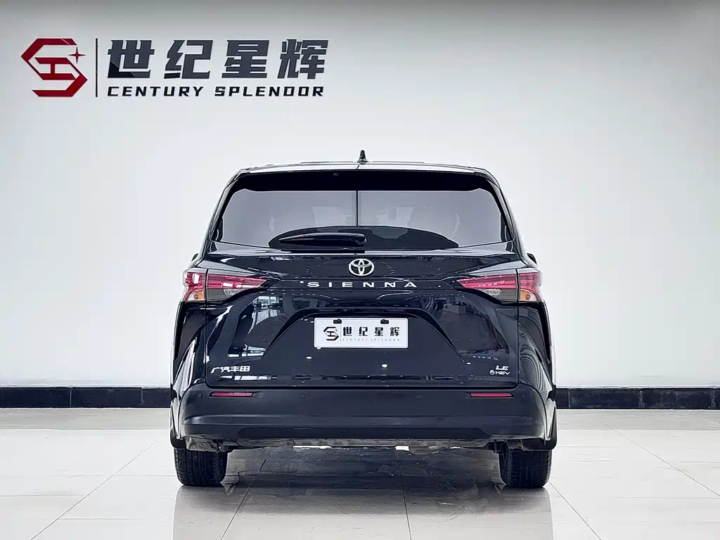 Toyota Toyota Sienna 2024 2.5L Hybrid LE 2025 - thumbnail 6