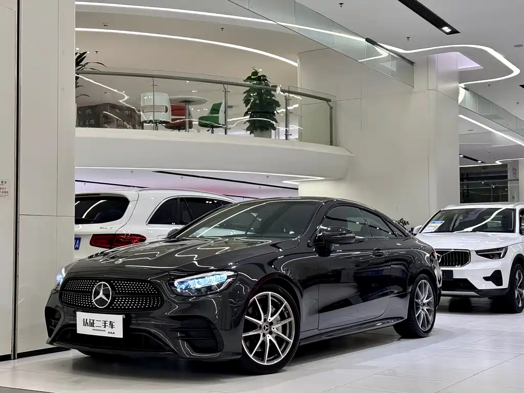 Mercedes-Benz Mercedes-Benz E-Class Coupe E 260 (2021 Model Year) 2022 - thumbnail 3
