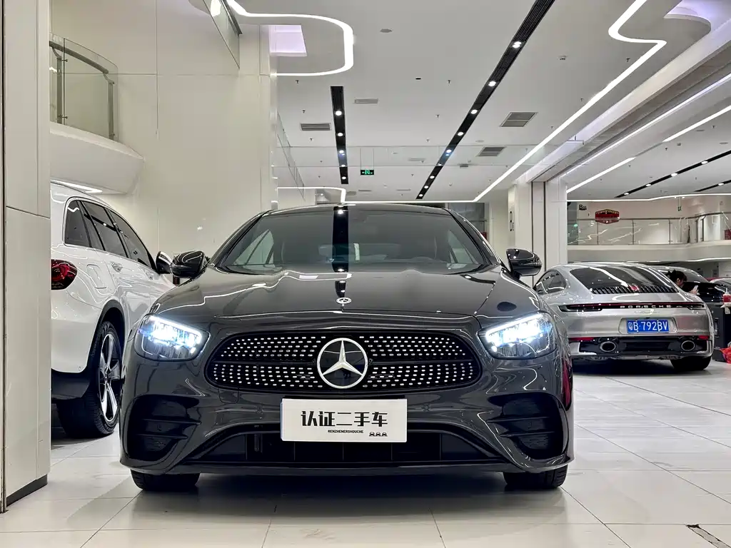 Mercedes-Benz Mercedes-Benz E-Class Coupe E 260 (2021 Model Year) 2022 - thumbnail 4