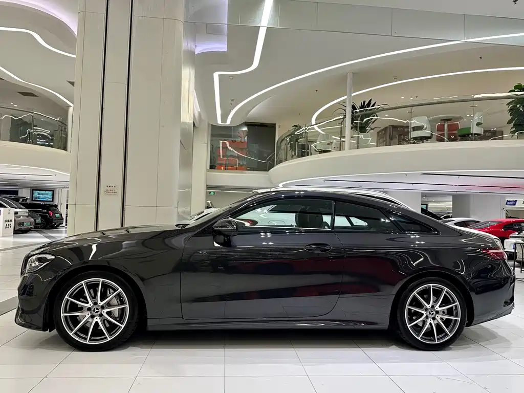 Mercedes-Benz Mercedes-Benz E-Class Coupe E 260 (2021 Model Year) 2022 - thumbnail 5