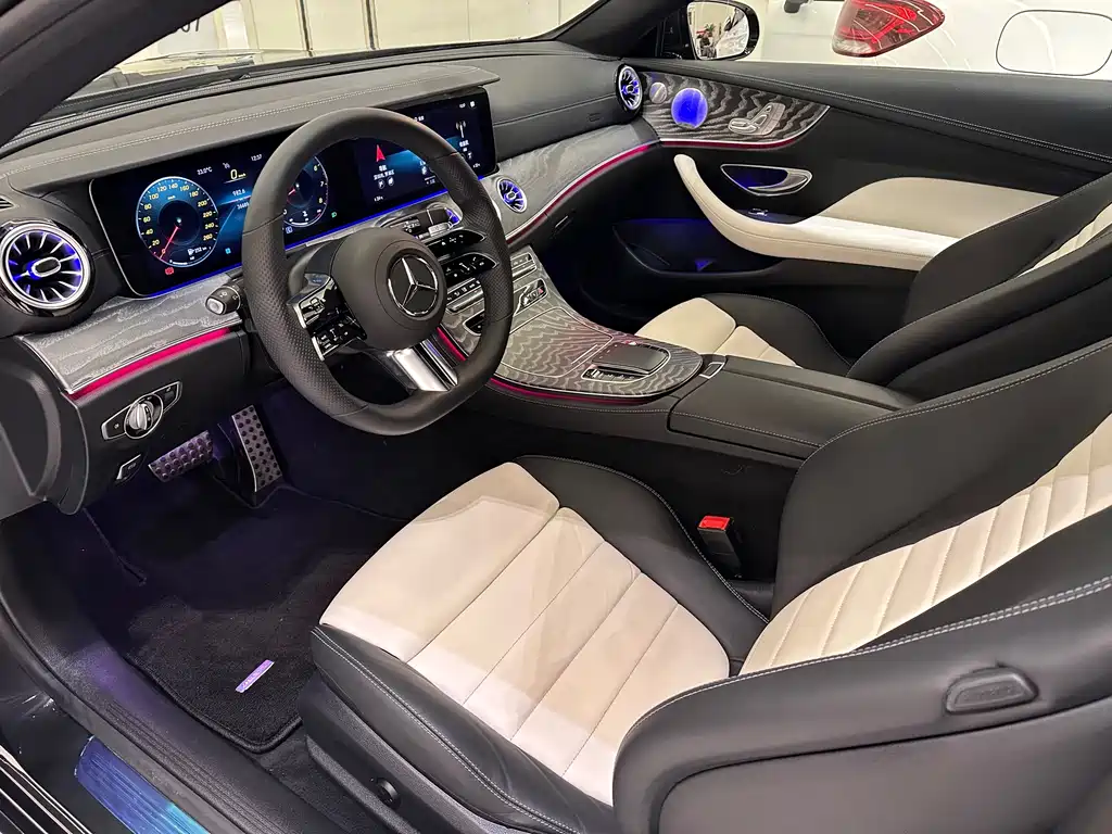 Mercedes-Benz Mercedes-Benz E-Class Coupe E 260 (2021 Model Year) 2022 - thumbnail 10
