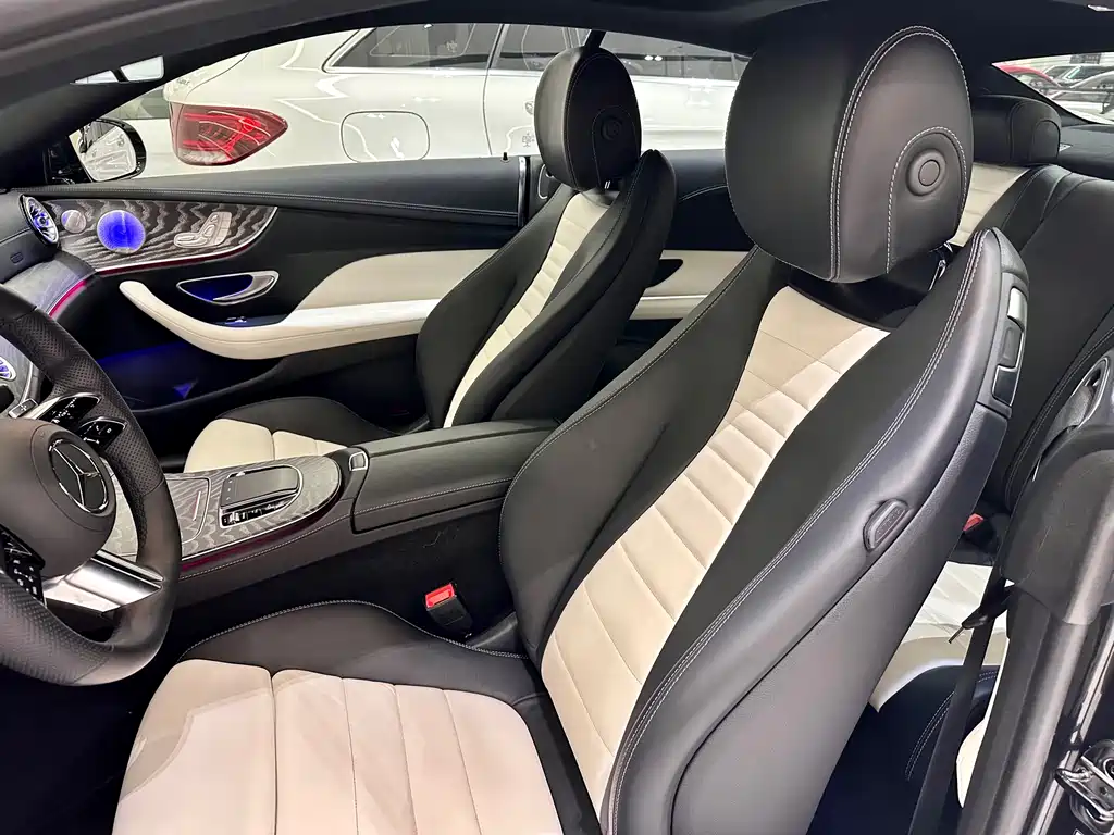 Mercedes-Benz Mercedes-Benz E-Class Coupe E 260 (2021 Model Year) 2022 - thumbnail 11