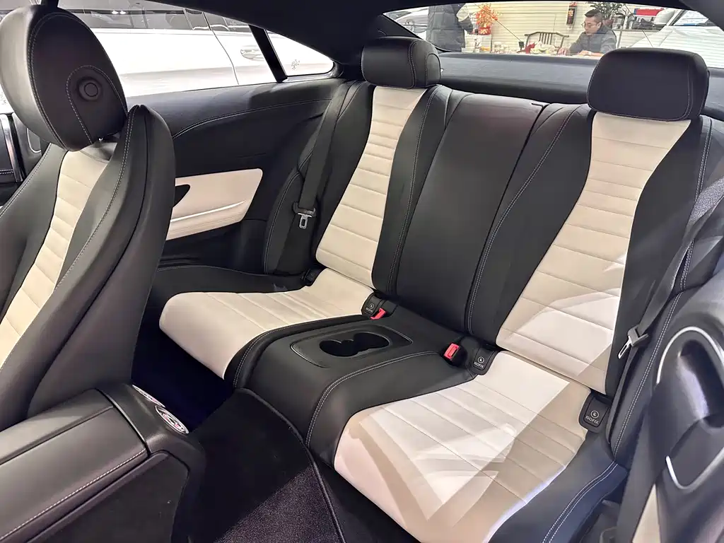 Mercedes-Benz Mercedes-Benz E-Class Coupe E 260 (2021 Model Year) 2022 - thumbnail 12