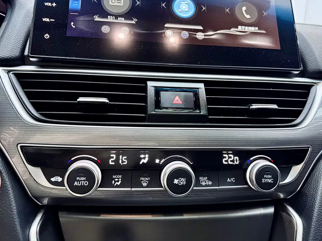Honda Honda Accord 2022 260TURBO Luxury Edition 2022 - thumbnail 4