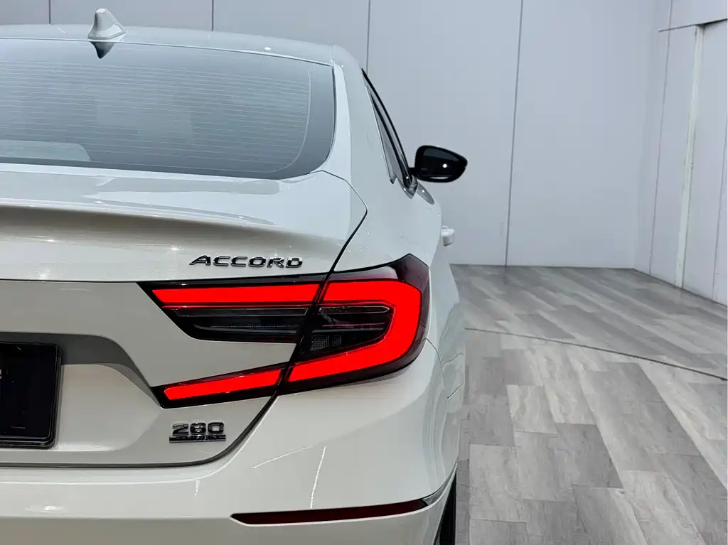 Honda Honda Accord 2022 260TURBO Luxury Edition 2022 - thumbnail 15