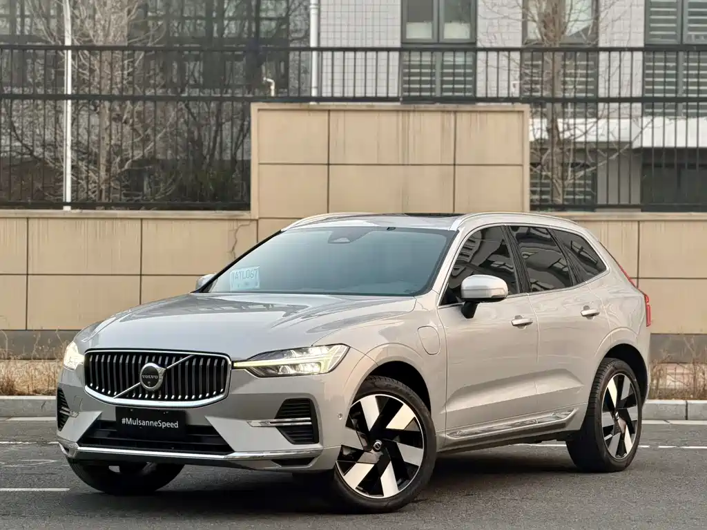 Volvo Volvo XC60 Plug-in Hybrid 2024 T8 AWD Long Range Luxury Edition 2024