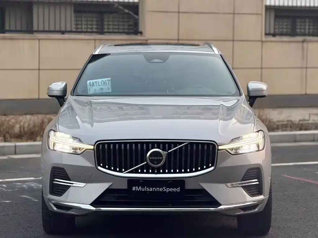 Volvo Volvo XC60 Plug-in Hybrid 2024 T8 AWD Long Range Luxury Edition 2024 - thumbnail 2