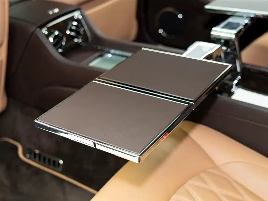 Bentley Mulsanne 2017 6.8T Long Wheelbase Edition 2019 - thumbnail 14