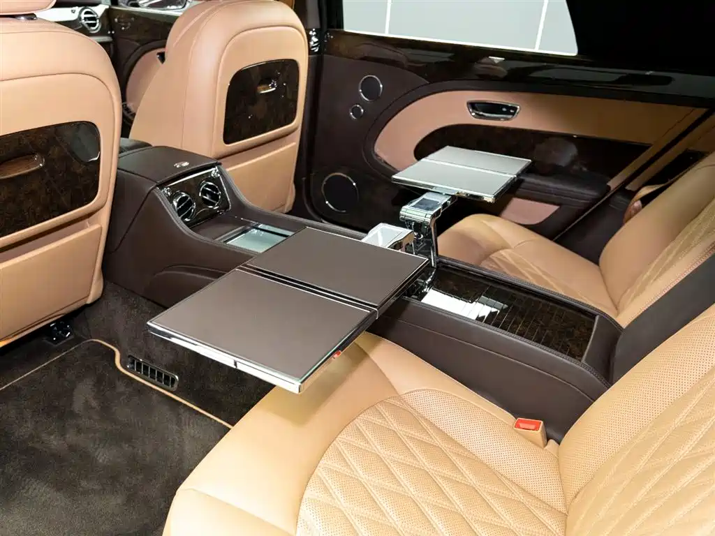 Bentley Mulsanne 2017 6.8T Long Wheelbase Edition 2019 - thumbnail 15