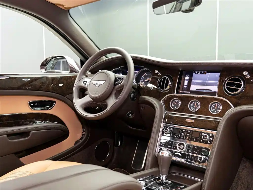 Bentley Mulsanne 2017 6.8T Long Wheelbase Edition 2019 - thumbnail 19