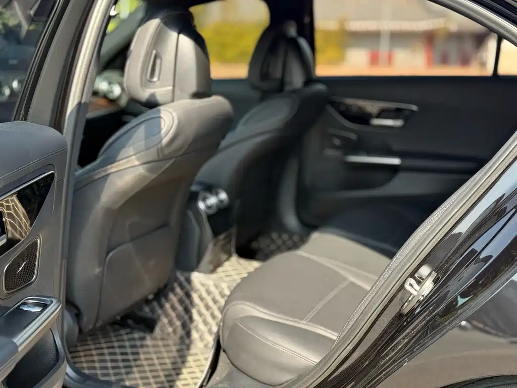 Mercedes-Benz Mercedes-Benz C-Class 2023 Model Year Facelift C 260 L 2023 - thumbnail 5