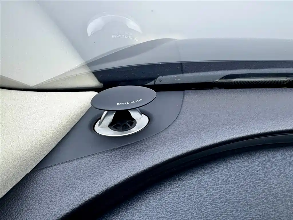 Audi Audi A8 2012 A8L 6.3 FSI W12 quattro 2012 - thumbnail 15