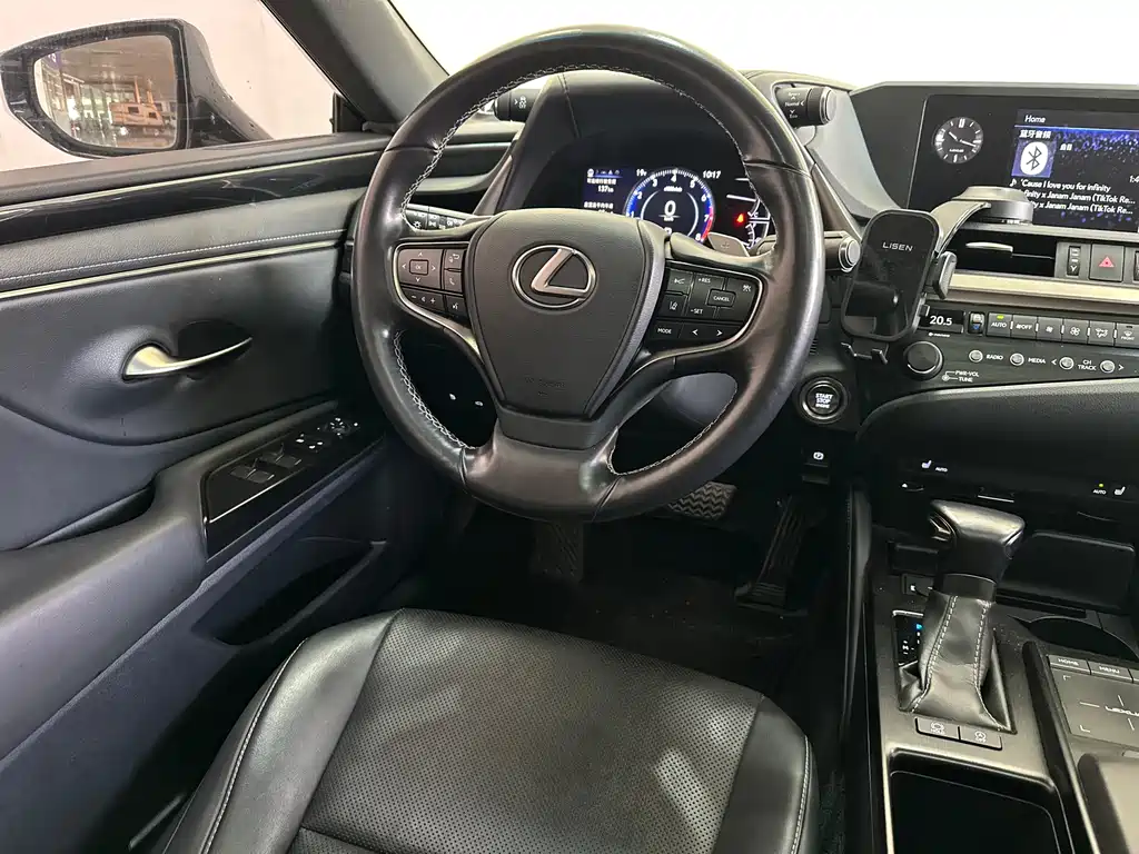 Lexus Lexus ES 2020 200 Luxury Edition 2019 - thumbnail 13